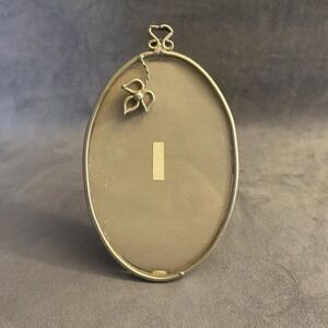 Vintage Oval Silver Tone Metal Photo Frame Tabletop Easel Wall Display